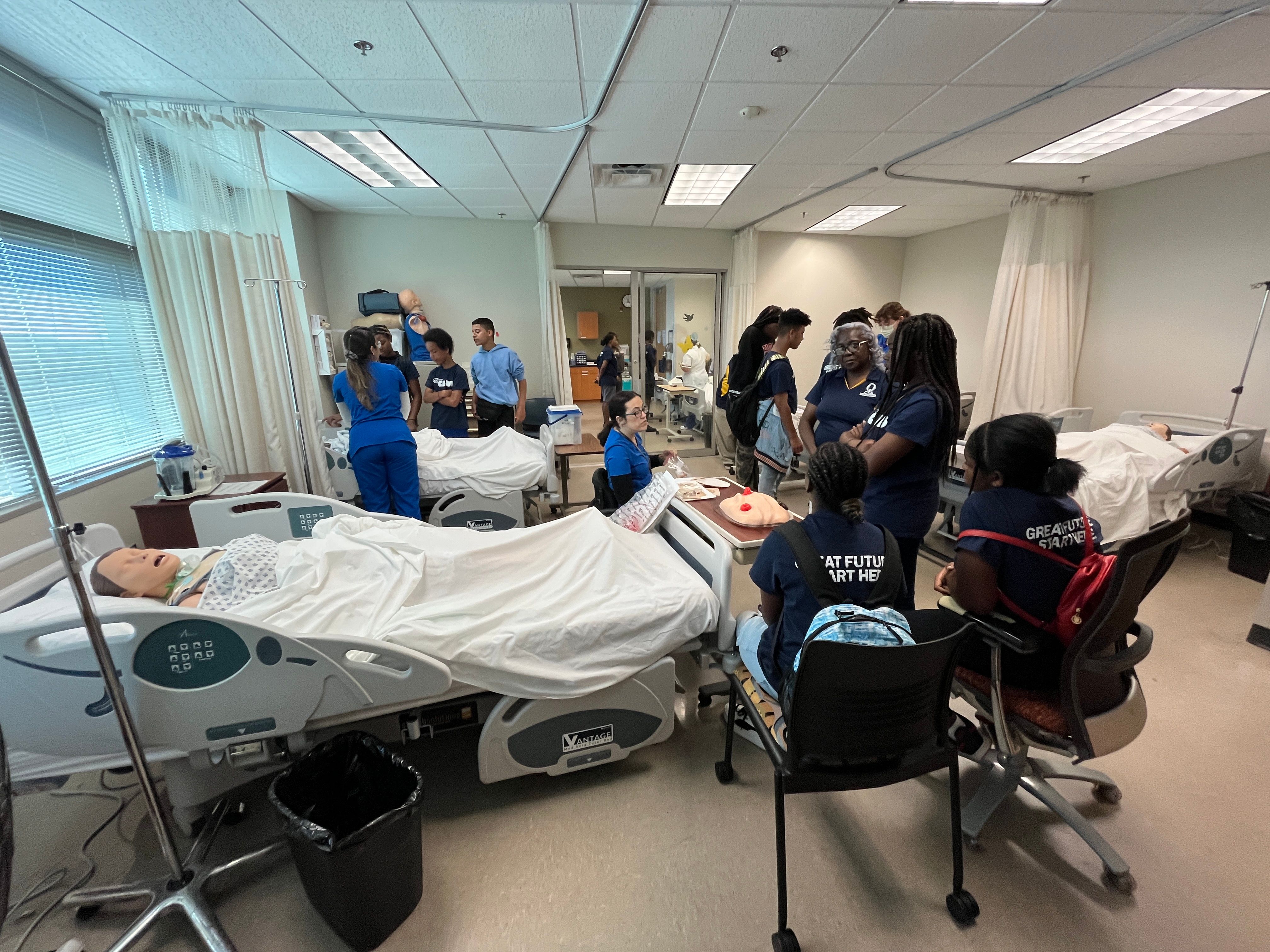 YES Field Trip to Seminole State Nursing Lab